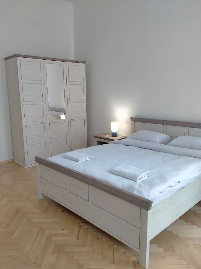 Avangard Kryva Lypa 3 Apart 리비프 외부 사진
